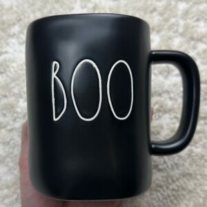 NEW - Rae Dunn Boo Mug